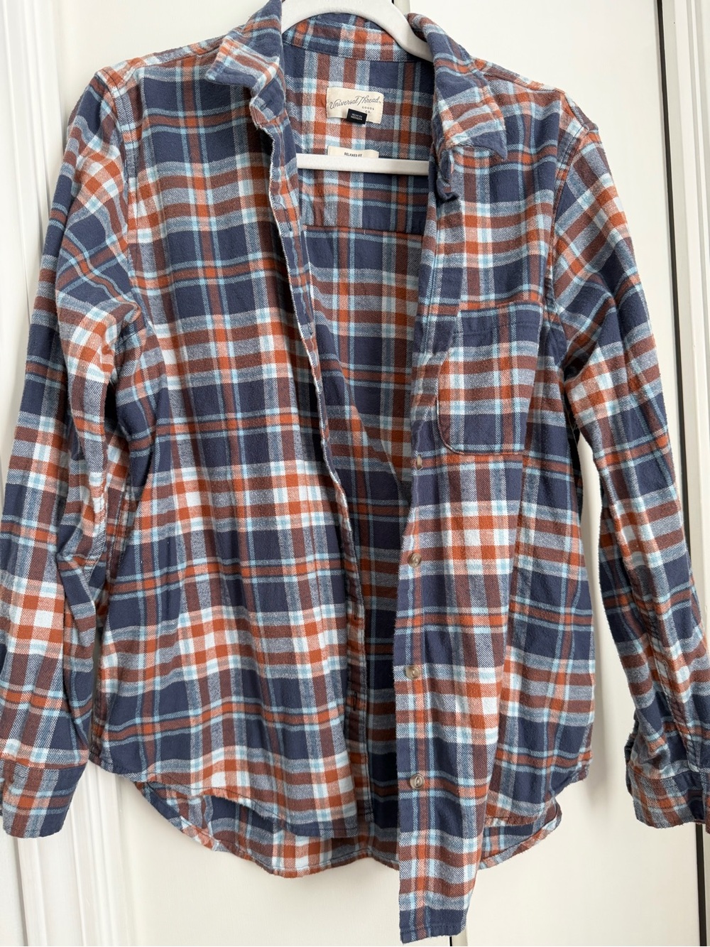 Universal Thread Plaid Button-Down Shirt in Blue & Brown